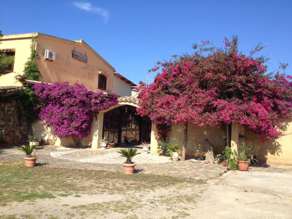 Il Ruscello Villa SantʼAnna Arresi Exterior foto